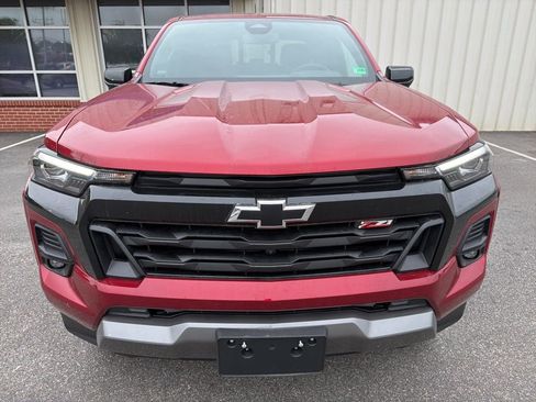 Used 2026 Chevrolet Colorado Z71 w/ Technology Package AWD/4WD image 8