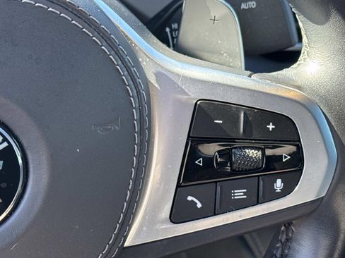 Used 2022 BMW X6 xDrive40i w/ M Sport Package image 23