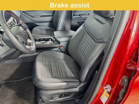 Used 2025 Ford Explorer ST-Line image 19