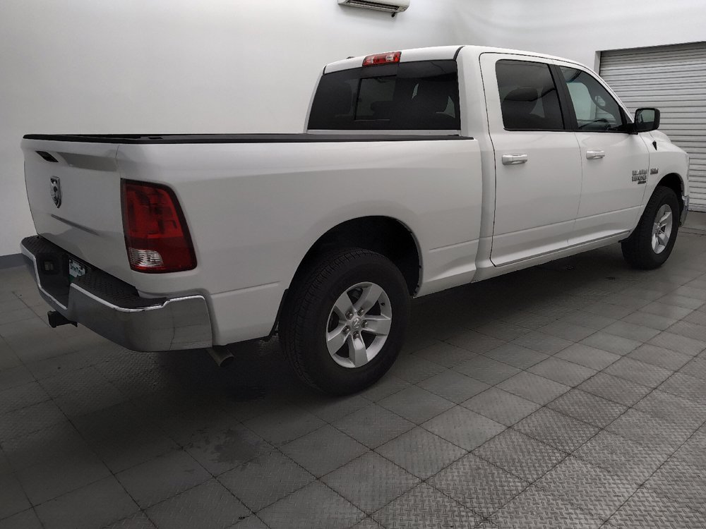 Used 2019 RAM 1500 Classic SLT RWD image 10