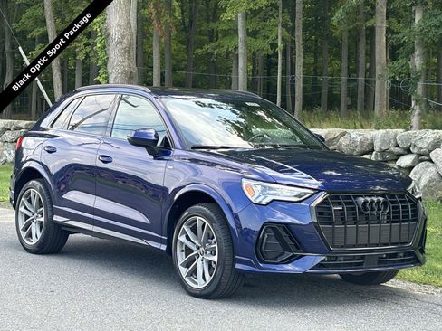 Used 2023 Audi Q3 2.0T Premium Plus w/ Premium Plus Package AWD/4WD image 1