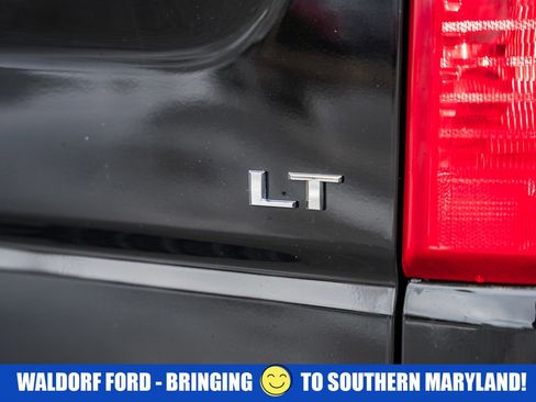 Used 2025 Chevrolet Silverado 1500 LT w/ All Star Edition Plus image 9