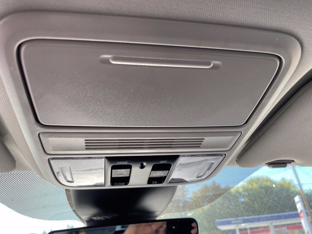 New 2027 Honda Odyssey Touring image 15