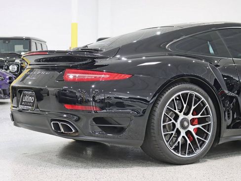 Used 2014 Porsche 911 Turbo image 11