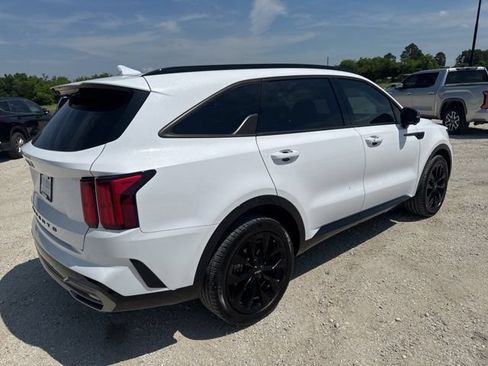 Used 2022 Kia Sorento SX FWD image 7