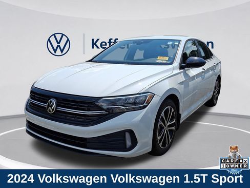 Used 2024 Volkswagen Jetta Sport FWD image 1