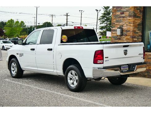 Used 2023 RAM 1500 Classic SLT w/ Protection Group AWD/4WD image 5