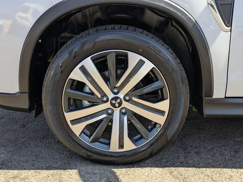 Used 2025 Mitsubishi Outlander Sport SE AWD/4WD image 31