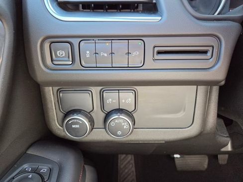 Certified 2021 Chevrolet Suburban RST RWD image 24