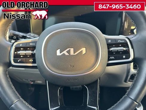 Used 2023 Kia Sorento SX Prestige image 22