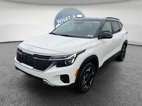 Certified 2026 Kia Seltos S image 8