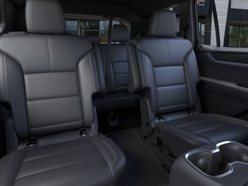 New 2026 GMC Acadia Elevation w/ Elevation Premium Package FWD image 17