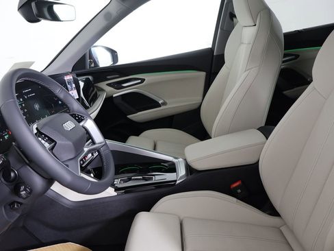 New 2025 Audi Q5 Premium Plus image 19