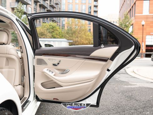Used 2015 Mercedes-Benz S 550 4MATIC Sedan image 49