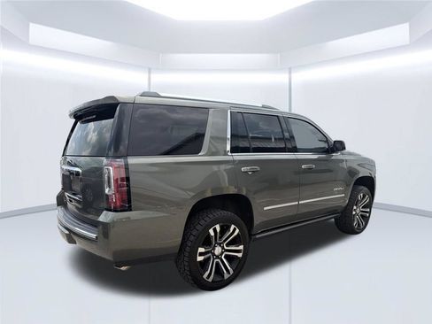 Used 2017 GMC Yukon Denali w/ Open Road Package RWD image 12