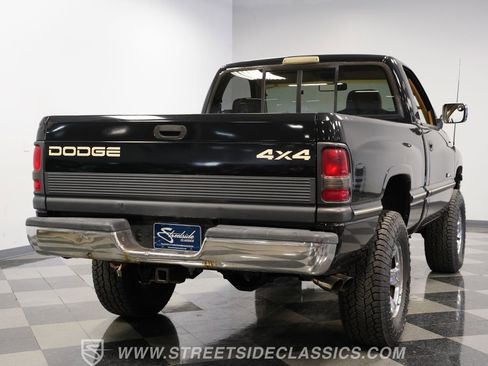 Used 1997 Dodge Ram 1500 Truck 4x4 Regular Cab image 11