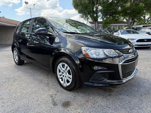 Used 2020 Chevrolet Sonic LT image 8