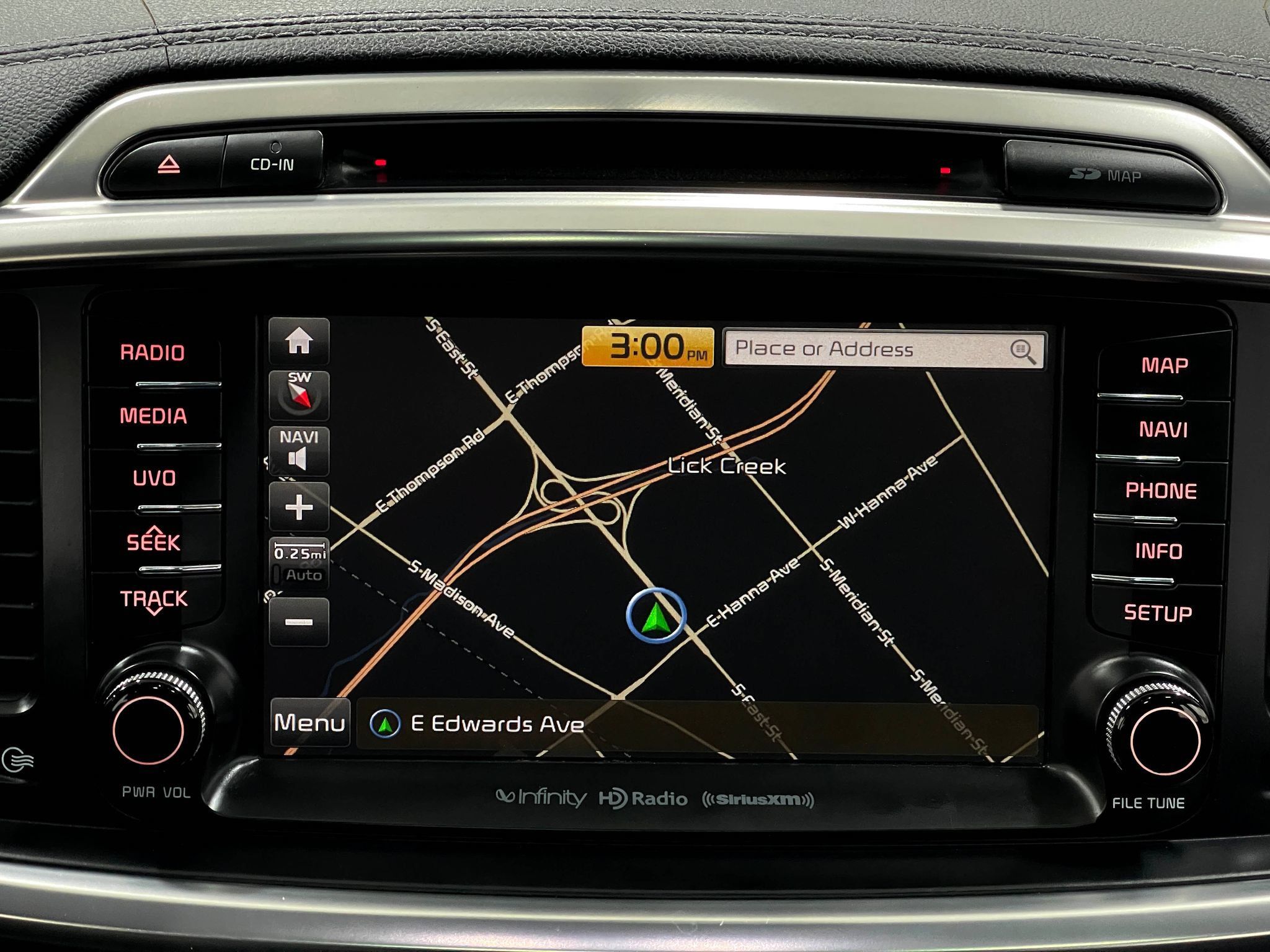 Used 2017 Kia Sorento SX FWD image 10