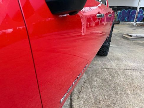 Used 2021 GMC Sierra 2500 SLT w/ SLT Premium Package image 11