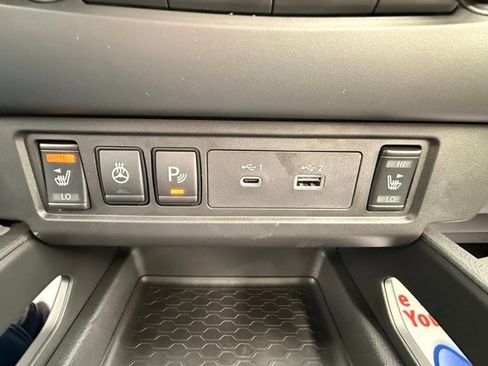 New 2026 Nissan Frontier SV w/ All-Weather Content Package image 32