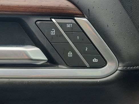 Used 2025 GMC Sierra 2500 Denali Ultimate image 24