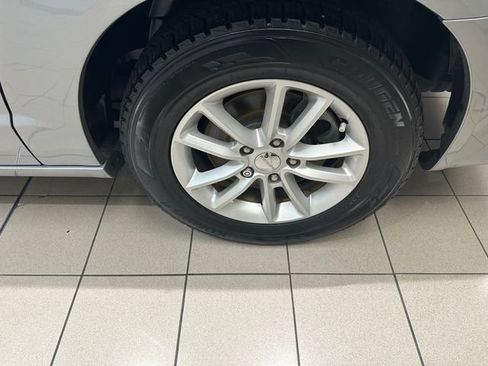 Used 2020 Dodge Grand Caravan SXT FWD image 22