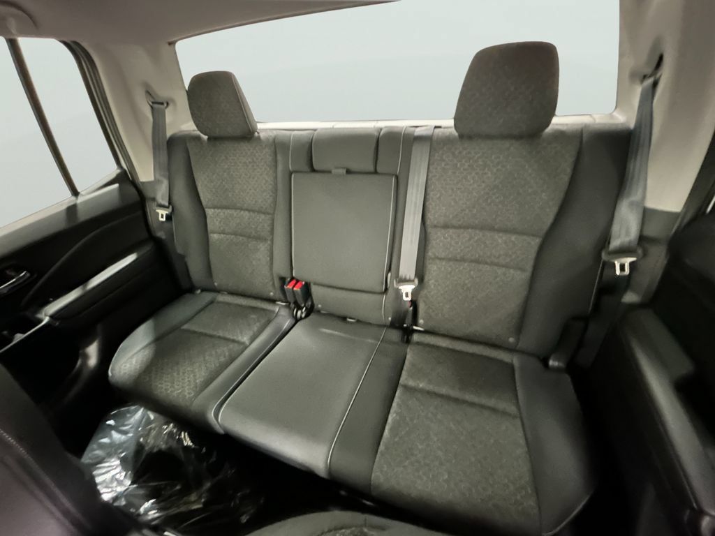 Certified 2026 Honda Ridgeline Sport image 23