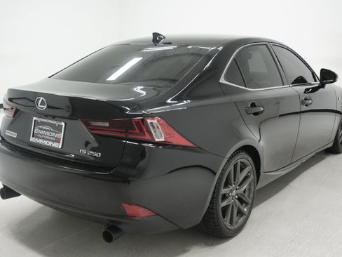 Used 2014 Lexus IS 250 RWD image 4