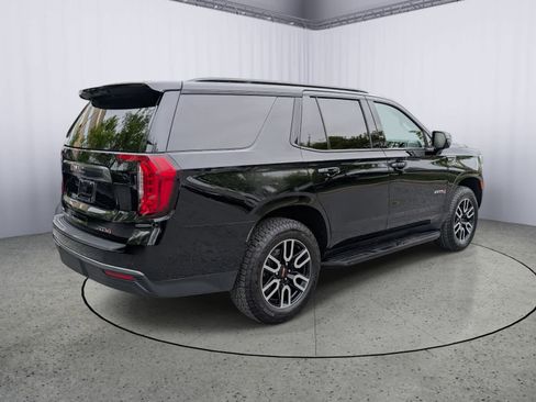 Certified 2022 GMC Yukon AT4 AWD/4WD image 3