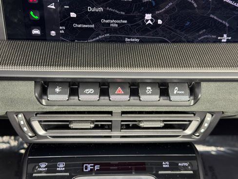 Used 2024 Porsche 911 Targa 4 GTS w/ Premium Package image 31