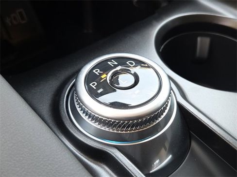 New 2025 Ford Explorer Active image 21