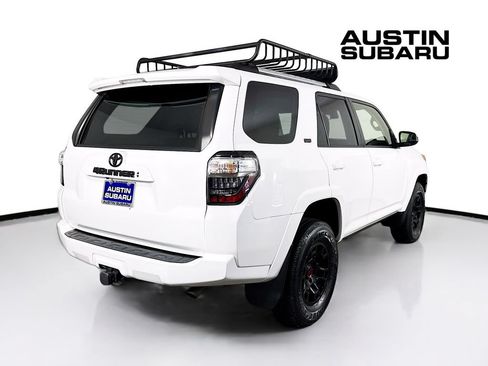 Used 2022 Toyota 4Runner SR5 w/ 4Runner Black Package (TMS) AWD/4WD image 7