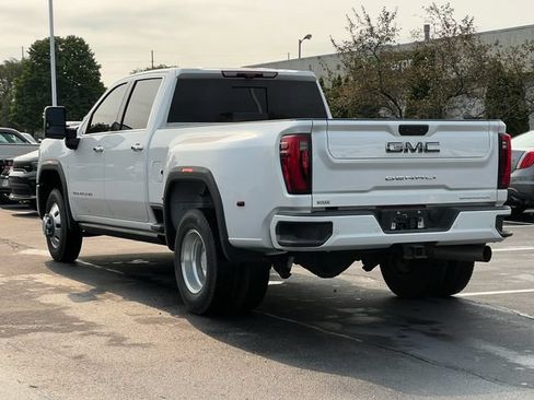 Used 2024 GMC Sierra 3500 Denali Ultimate AWD/4WD image 18