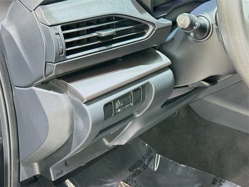 Used 2024 Subaru Impreza 2.0i Sport image 10