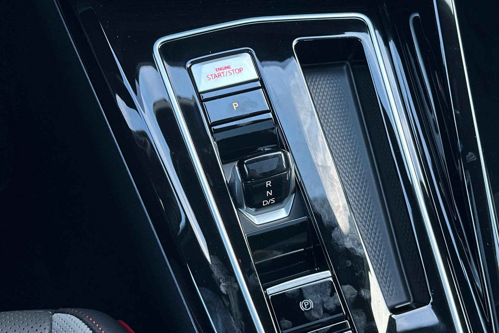 New 2026 Volkswagen GTI SE FWD image 20