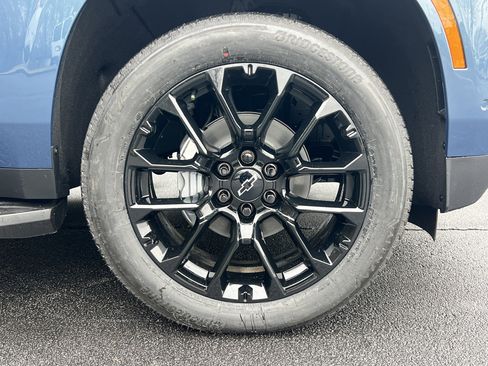 New 2026 Chevrolet Suburban Premier w/ Sun And Tow Package image 13