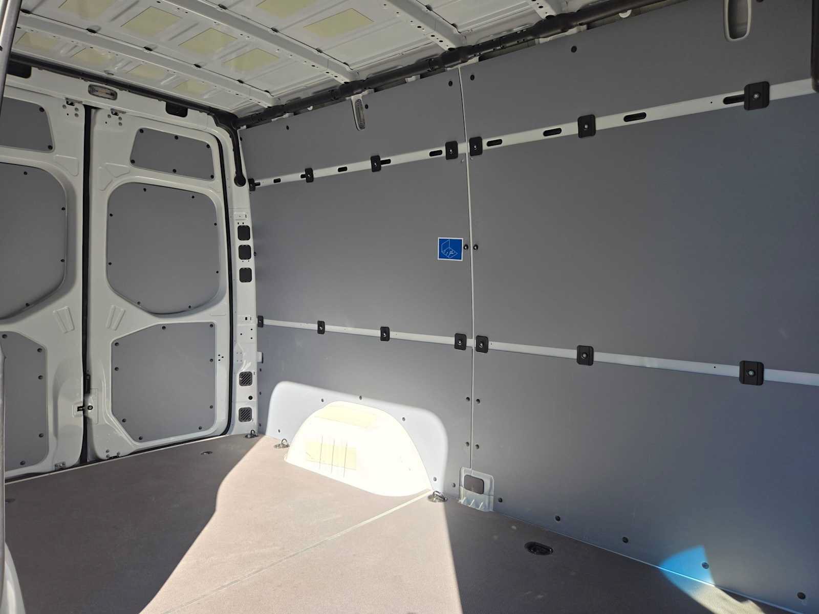 Used 2026 Mercedes-Benz Sprinter 2500 image 13