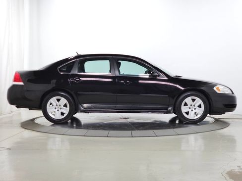 Used 2011 Chevrolet Impala LS FWD image 9