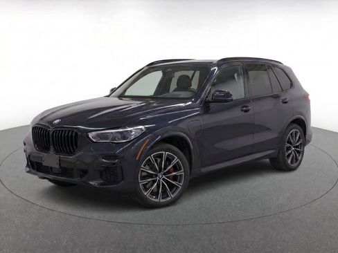 Used 2023 BMW X5 xDrive45e w/ Executive Package AWD/4WD image 7