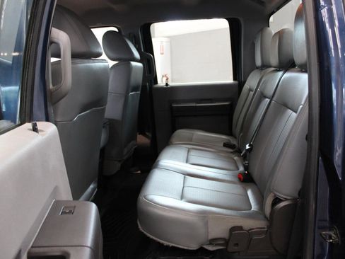 Used 2015 Ford F250 XL w/ Power Equipment Group AWD/4WD image 10