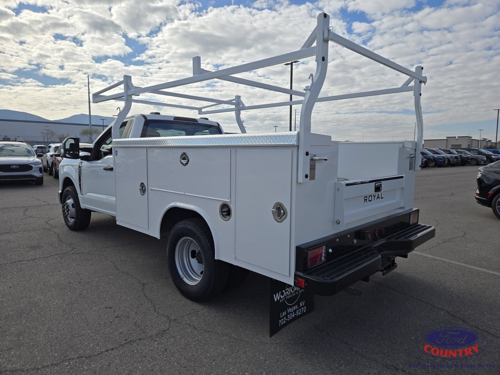 New 2025 Ford F350 XL w/ XL Chrome Package RWD image 3