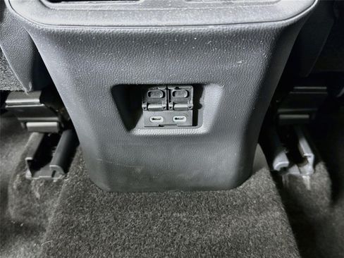 Used 2023 Toyota RAV4 Limited FWD image 26