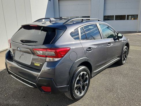 Used 2023 Subaru Crosstrek 2.0i Premium image 6