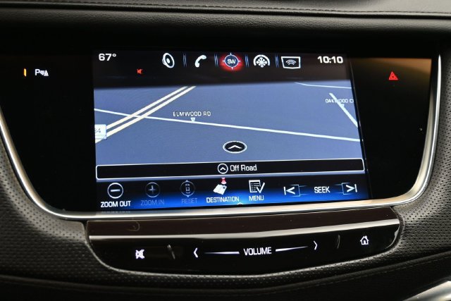 Used 2017 Cadillac XT5 Luxury w/ Driver Awareness Package AWD/4WD image 34