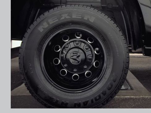 Used 2024 RAM 3500 Limited AWD/4WD image 2