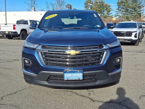 Certified 2023 Chevrolet Traverse LT image 2