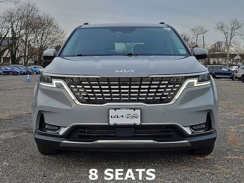 Certified 2024 Kia Carnival SX Prestige image 2