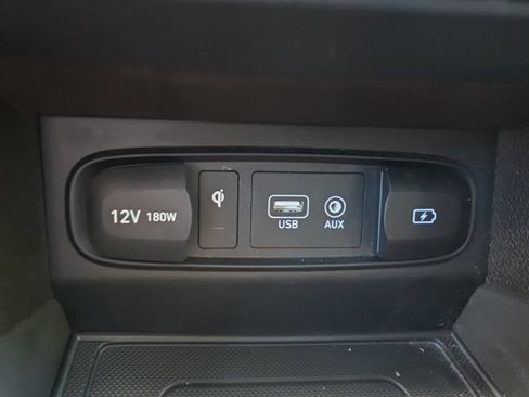 Used 2019 Hyundai Santa Fe AWD image 20