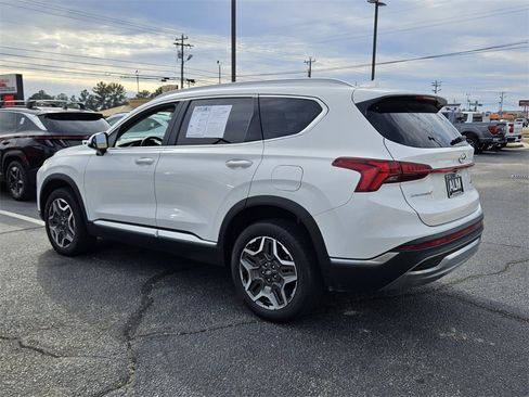 Used 2023 Hyundai Santa Fe SEL Convenience image 9
