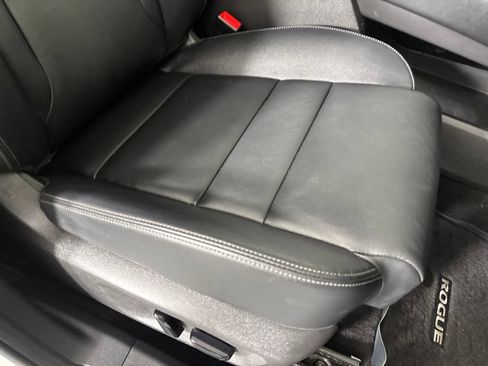 Used 2023 Nissan Rogue SL w/ SL Premium Package AWD/4WD image 34